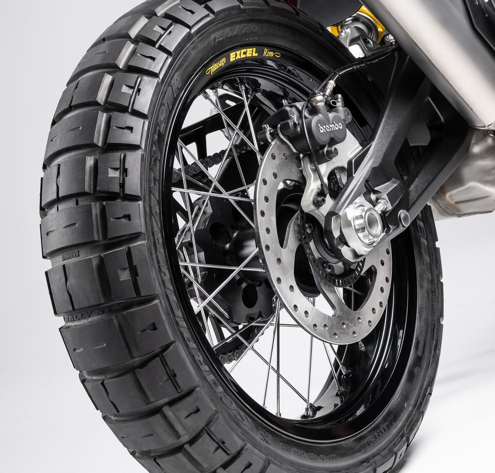 Ducati DesertX Rally 937