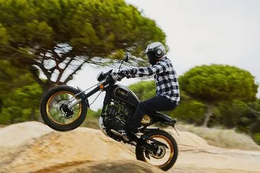 Bluroc-Motorcycles Hero 250