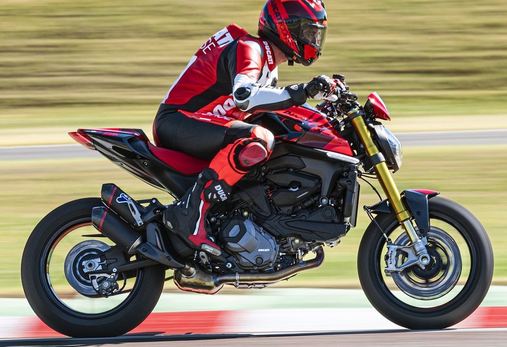Ducati Monster SP