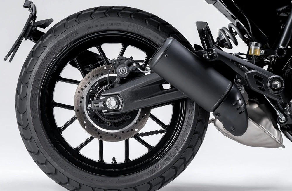 Ducati Scrambler 800 10 Anniversario Rizoma Edition