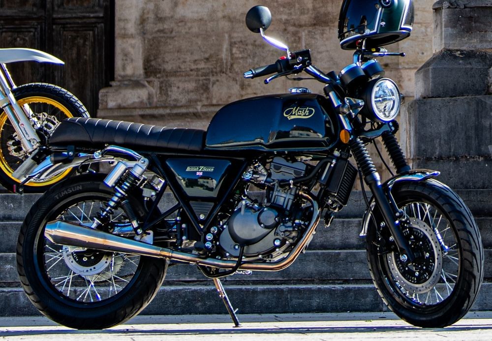 Mash 125 Black British Seven