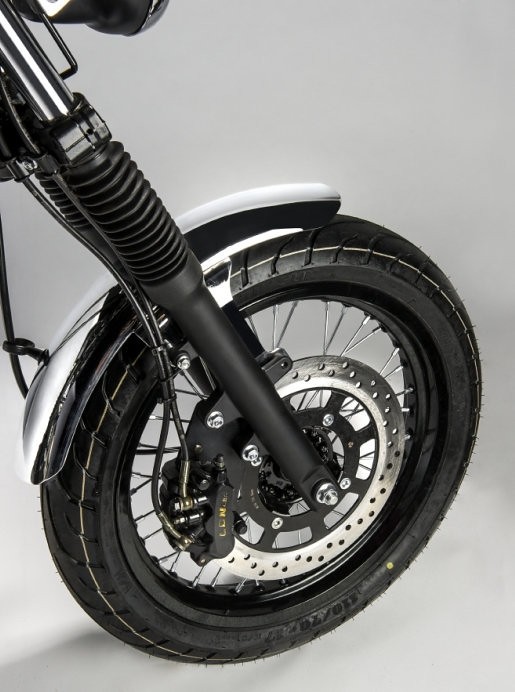 Mash 125 Black Seven